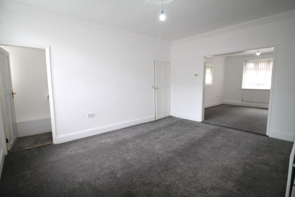Property photo 3 of 14 Img_1032