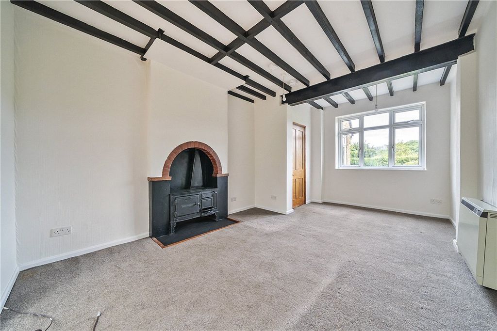 Property photo 2 of 27 Picture No. 02