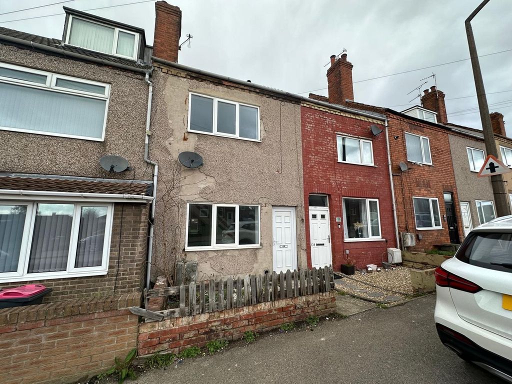 Property photo 1 of 19 E90d1B51-1d46-4c33-B9d9-8ee06A7d28B5