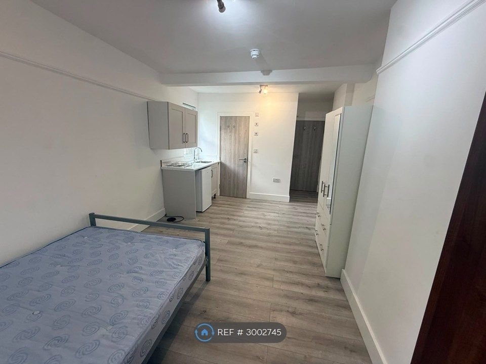 Property photo 2 of 3