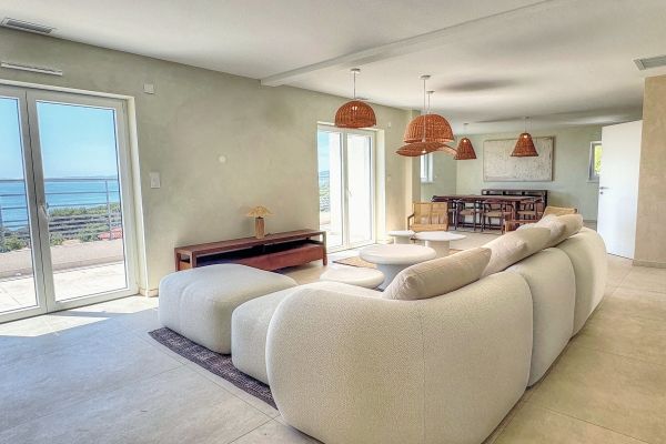 Property photo 3 of 3