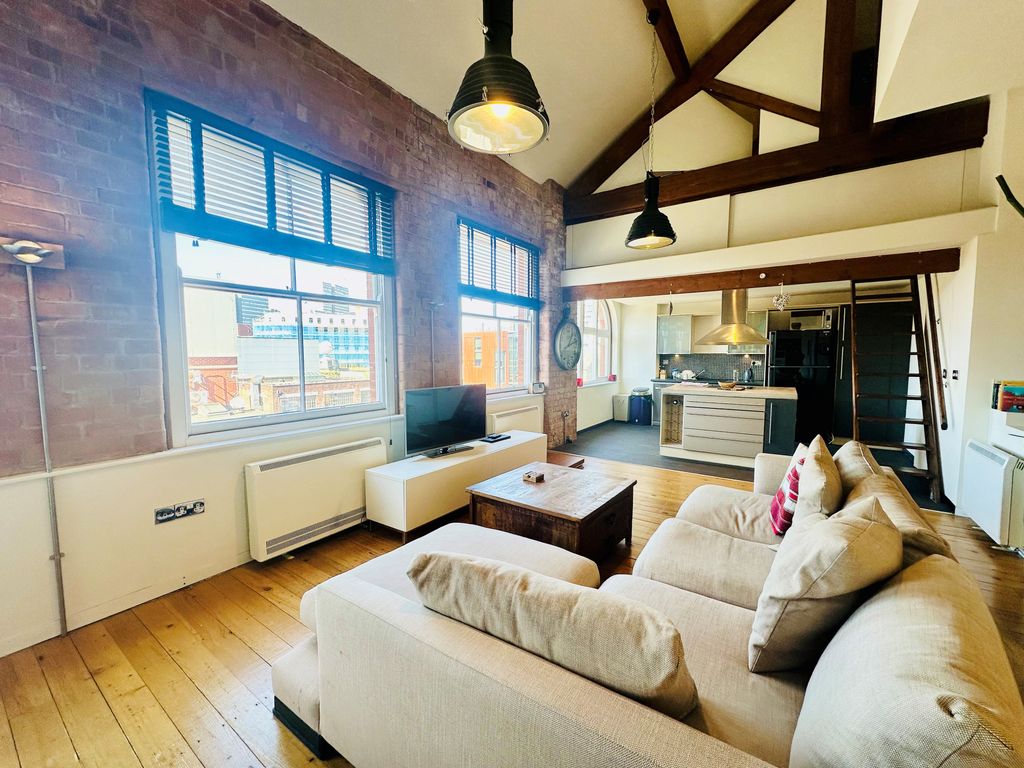 Property photo 3 of 11