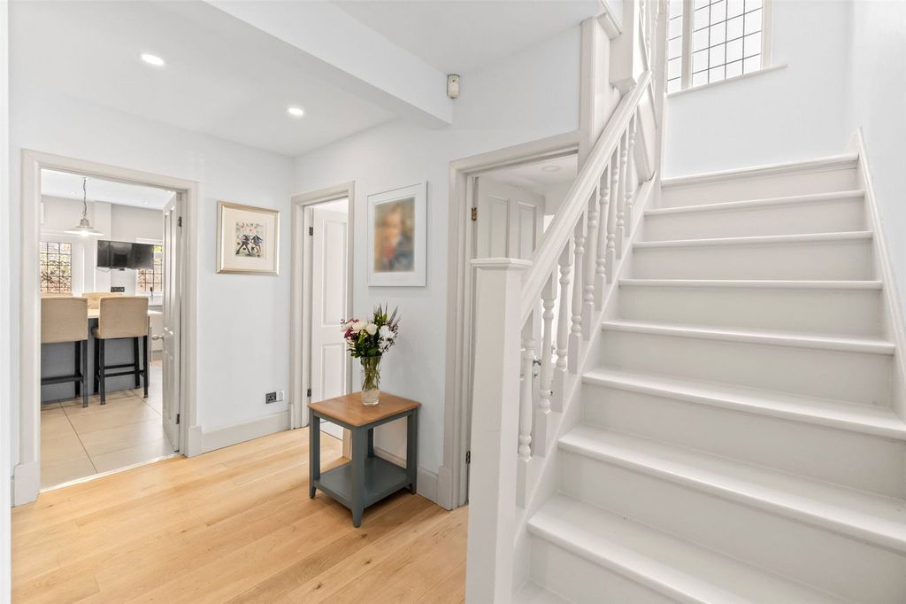 Additional image 9 of 5 bed detached house for saleCourtlands Avenue, Hampton TW12
