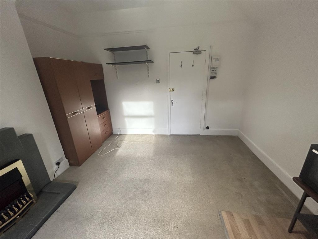 Property photo 2 of 6 Image00006.Jpeg