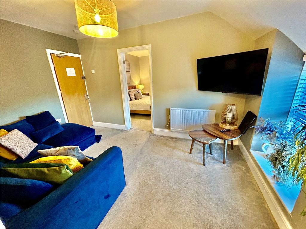 Property photo 3 of 13 Picture No. 13