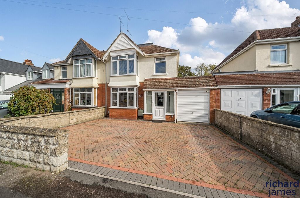 Property photo 1 of 22 3A2c37F803d54d7c9Ff63B5c26Efb1E1