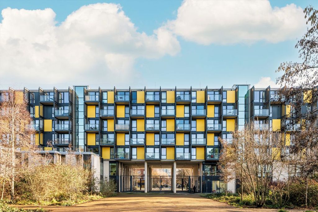 Property photo 3 of 8