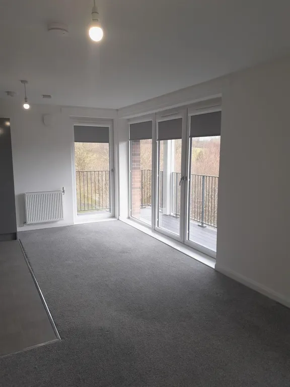 Apartment in Glasgow, The Drives, Haghill - View 3