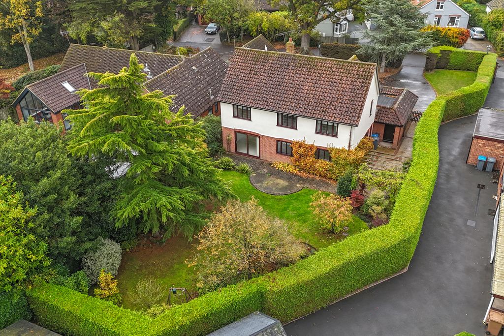 Property photo 1 of 24