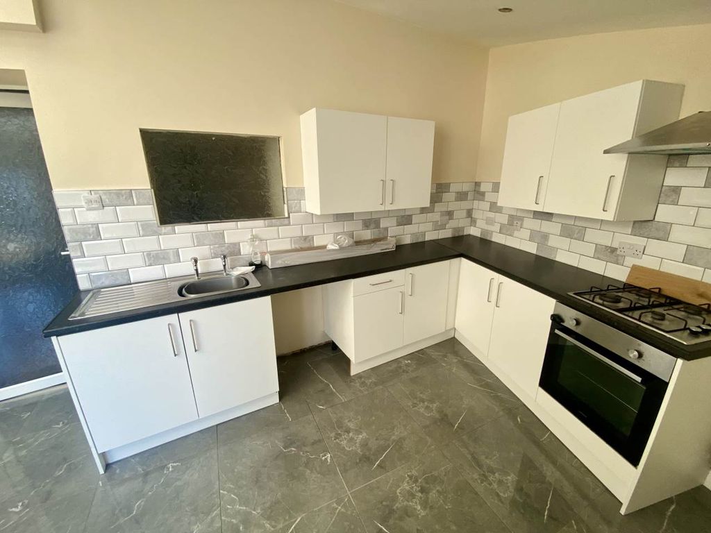 Property photo 3 of 20 Img_7635