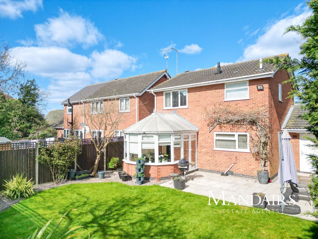 Property photo 3 of 28