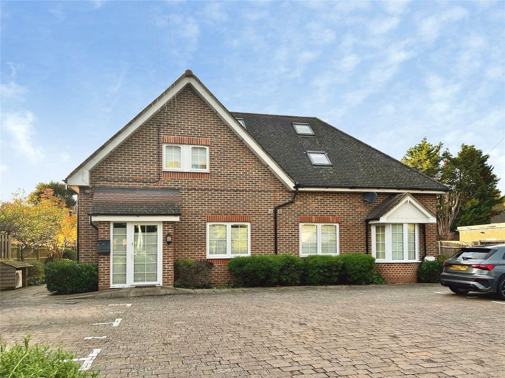 Property photo 1 of 5 Front Aspect