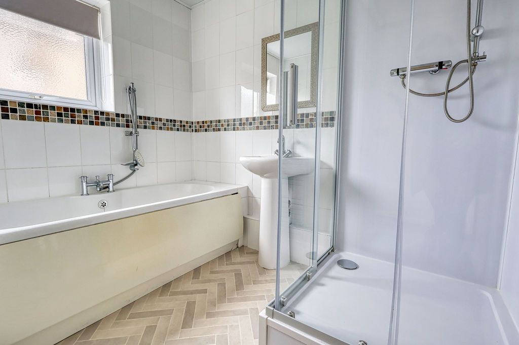 Additional image 10 of 3 bed detached house for saleCross Street, Crowle DN17