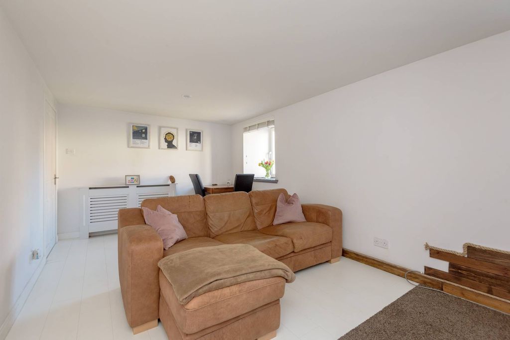 Property photo 3 of 23 Property Image 3