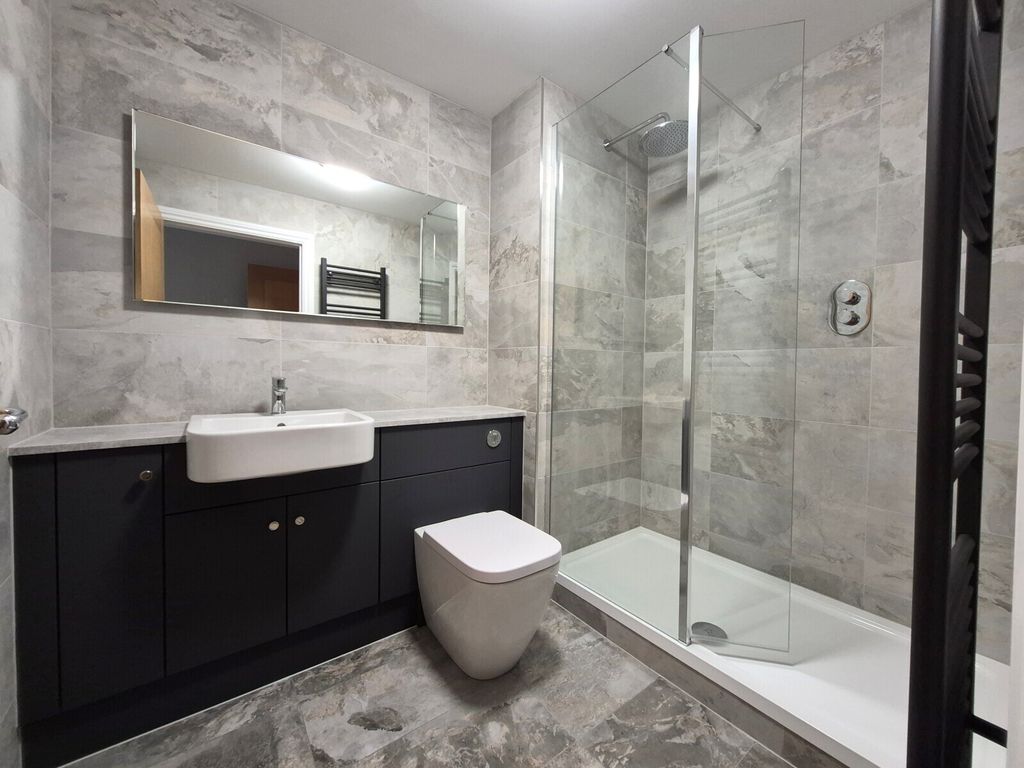 Property photo 1 of 18 Picture No. 54