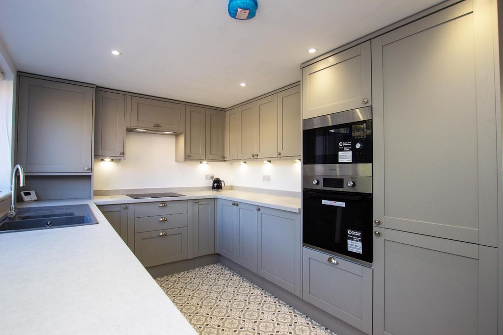 Property photo 2 of 25 Carr Road (2).Jpg