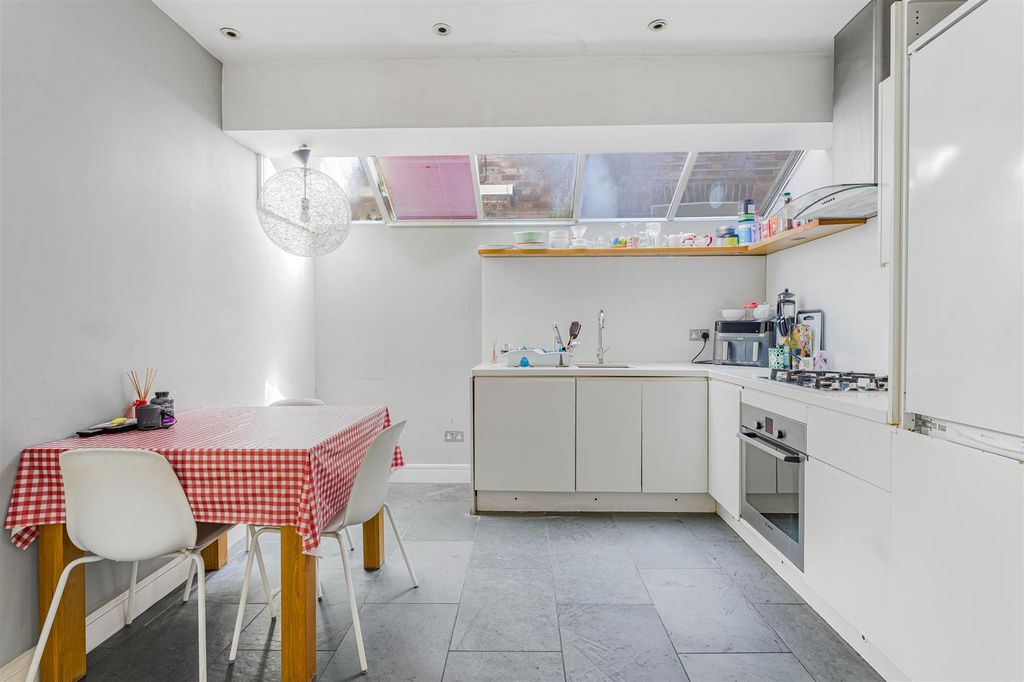 Property photo 2 of 9 Mnh00867.Jpg