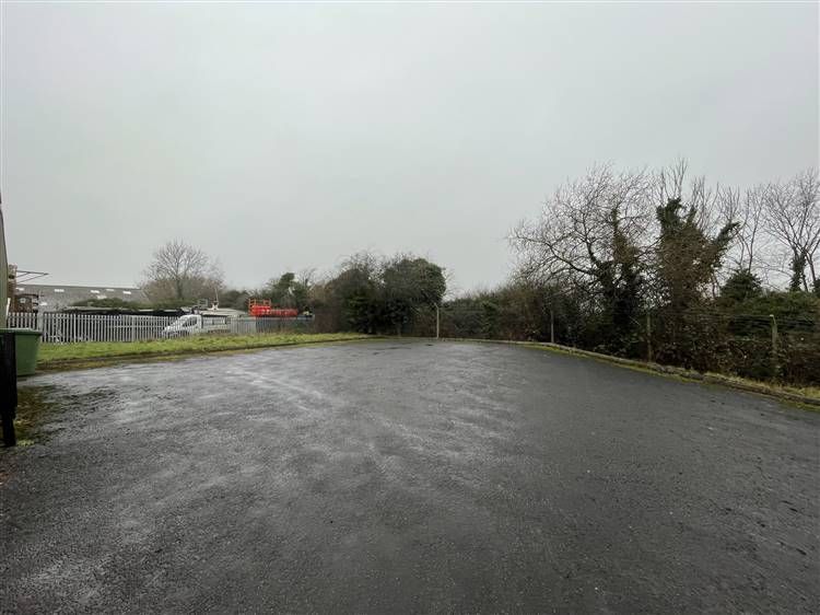 Property photo 3 of 7