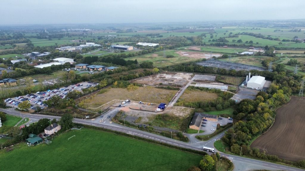 Property photo 2 of 6 Photo 5