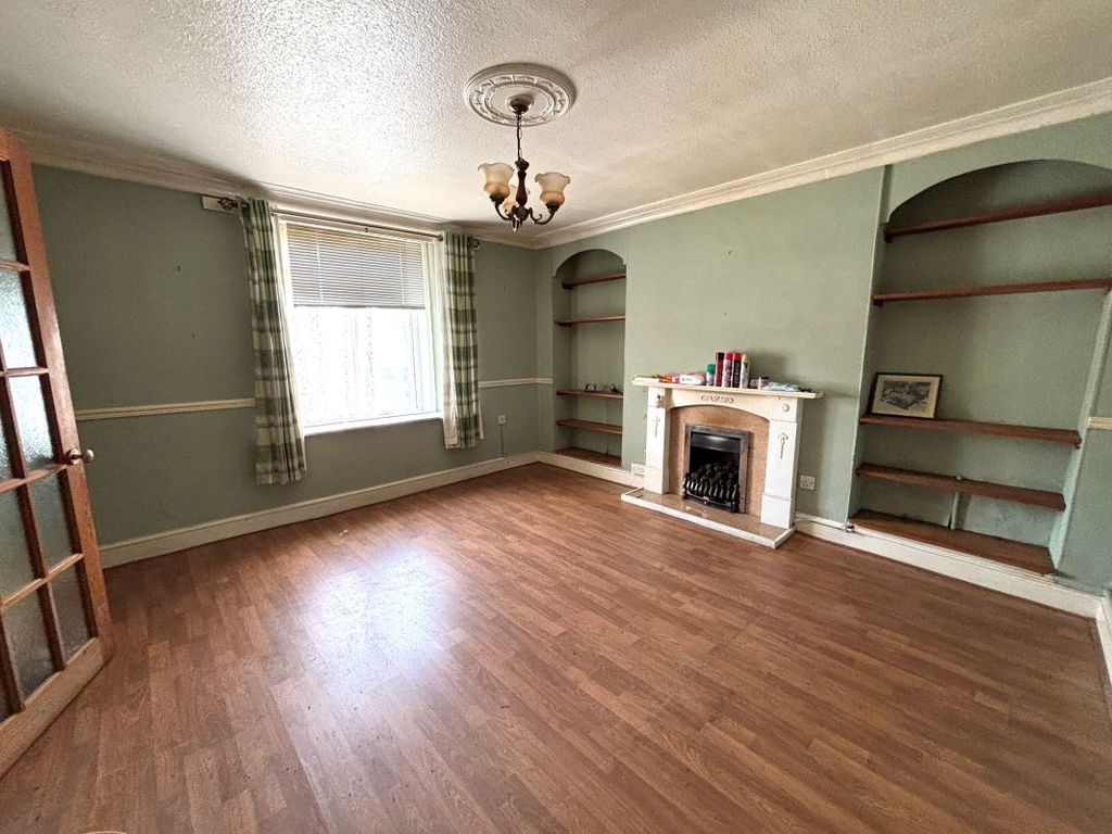 Property photo 2 of 10 Image 2