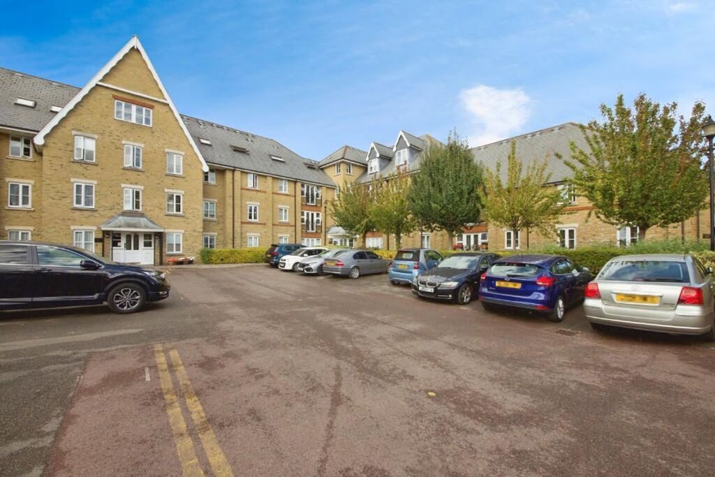 Property photo 1 of 13