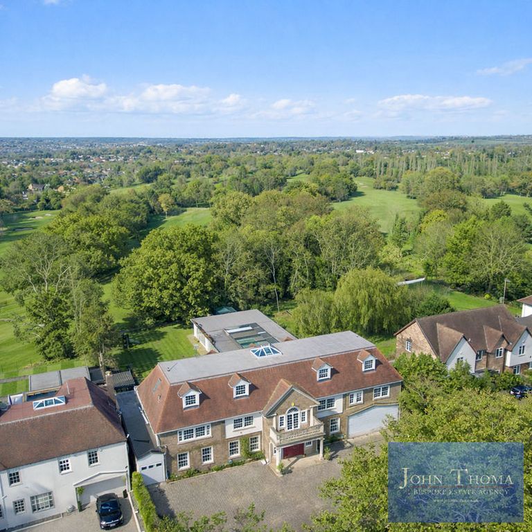 Property photo 2 of 34 Photo 34