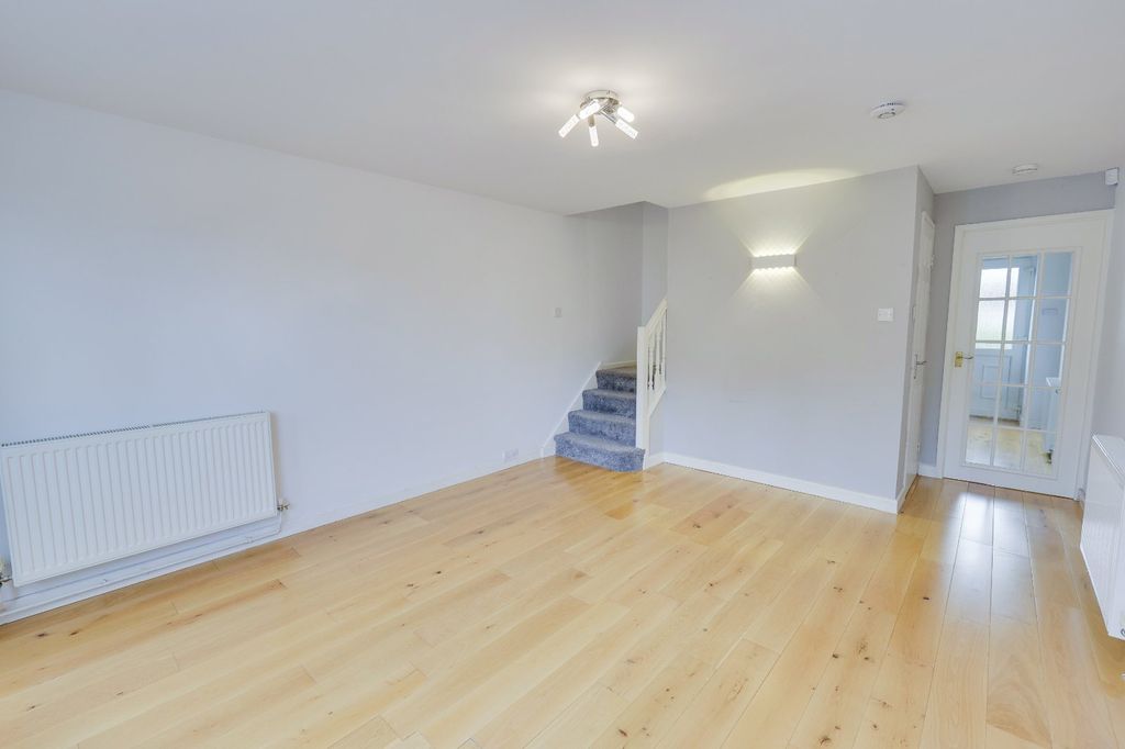 Property photo 3 of 14 Picture No. 40