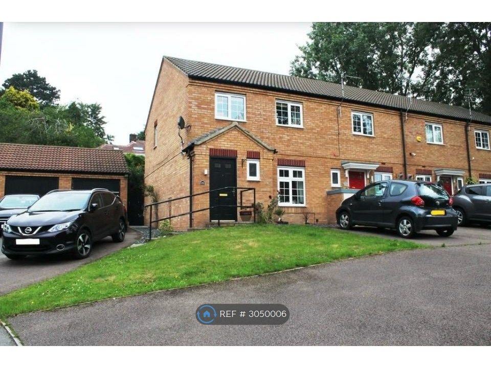 Property photo 1 of 10 Front