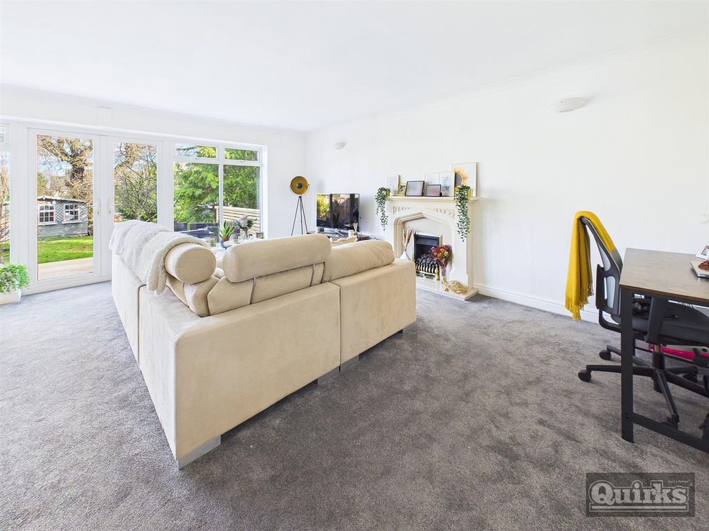 Property photo 3 of 13 Cam02342G0-Pr0157-Still007.Jpg