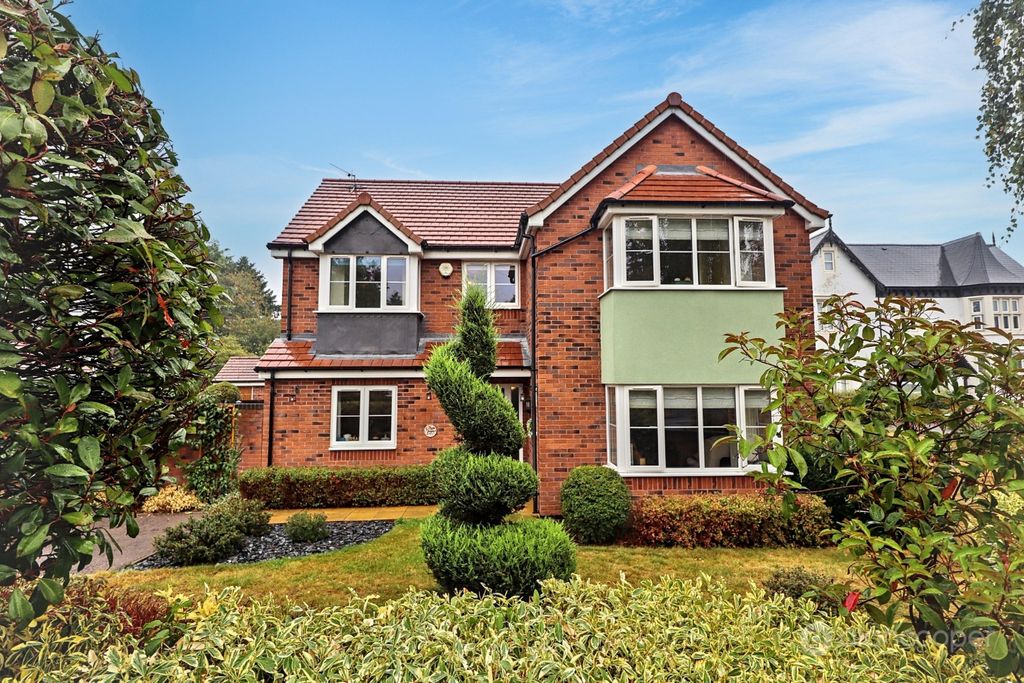 Property photo 1 of 38 5031060