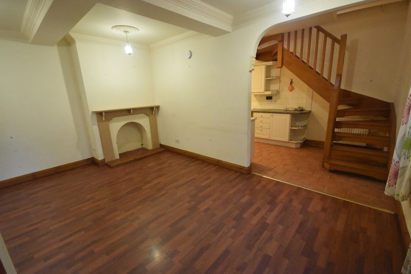 Property photo 3 of 10 Photo 7