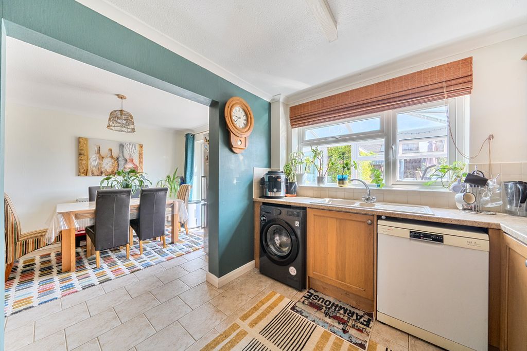 Property photo 2 of 20 14498321569Ef3Da1c8867