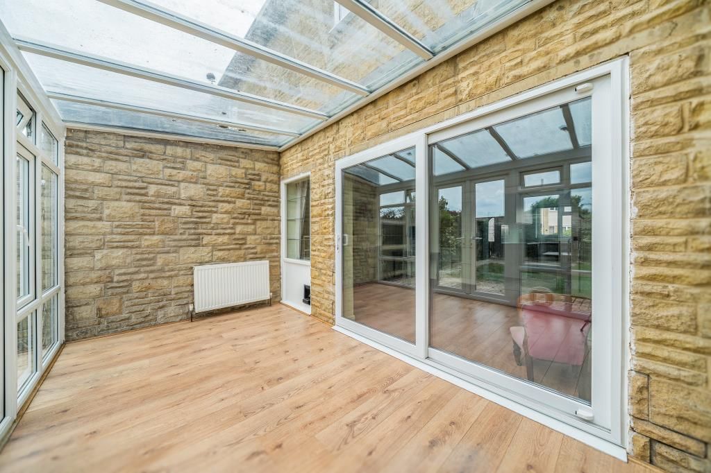 Property photo 3 of 20 Conservatory