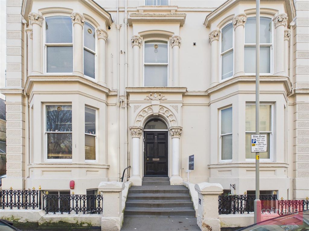 Property photo 2 of 13 Cam05075G0-Pr0280-Still011.Jpg