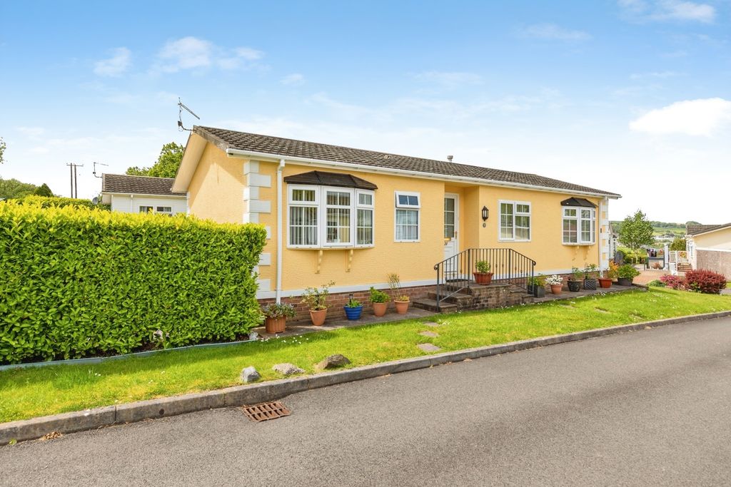 Property photo 1 of 20 Pbox-Img.Jpg
