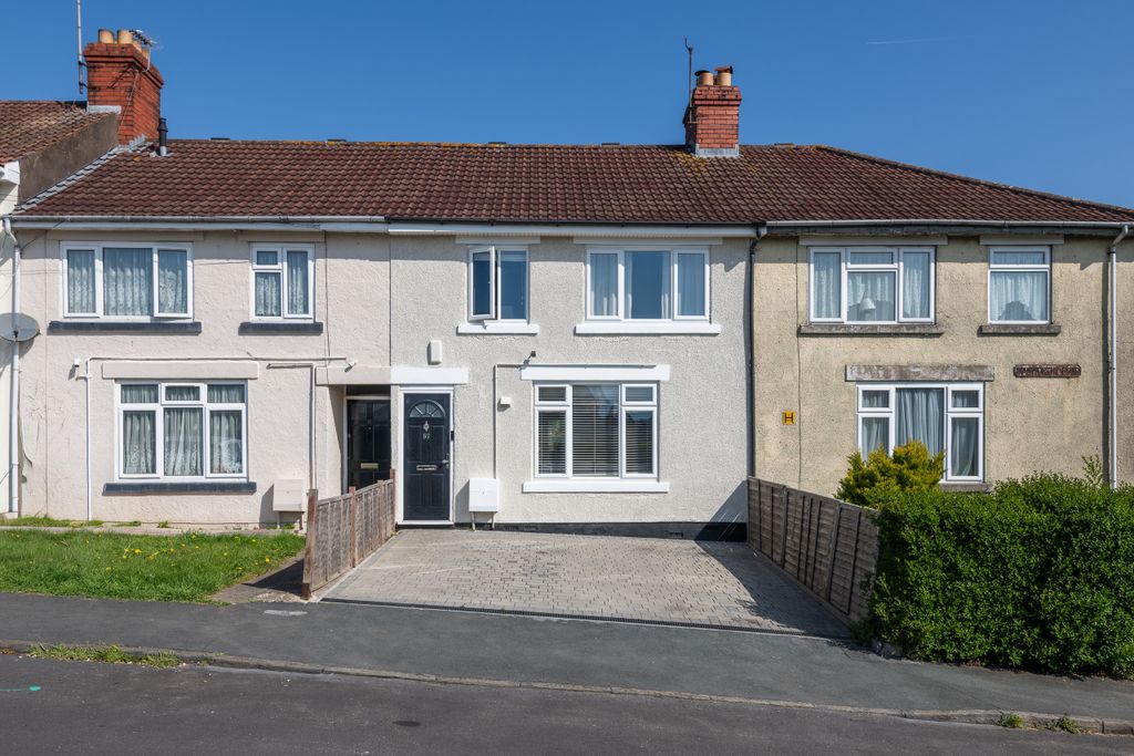Property photo 1 of 38 Front/ Driveway