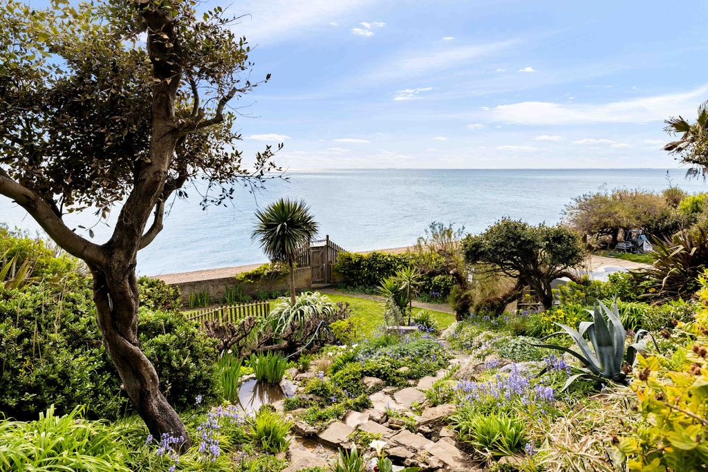 Additional image 18 of 3 bed terraced house for saleRadnor Cliff, Folkestone CT20