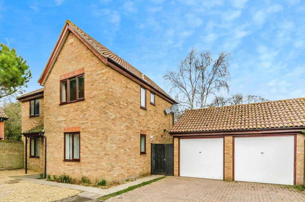 Property photo 1 of 13