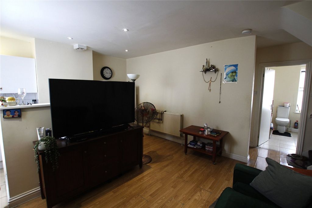 Property photo 2 of 6 Picture No. 02