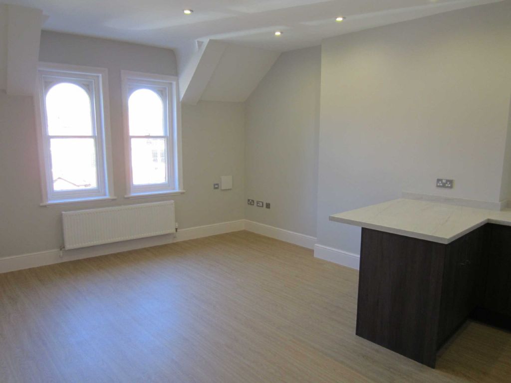 Property photo 3 of 9 Picture No. 04