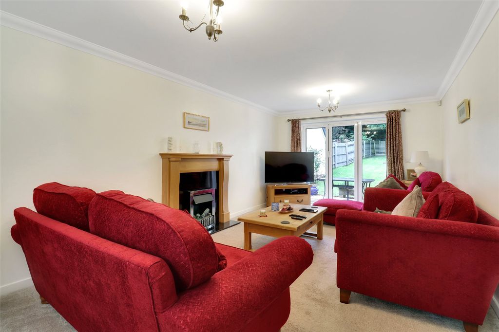 Property photo 3 of 23 Picture No. 10