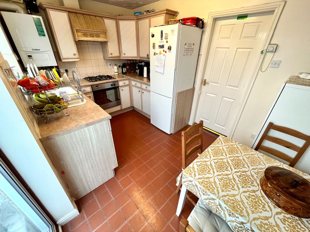 Property photo 3 of 10 1902935