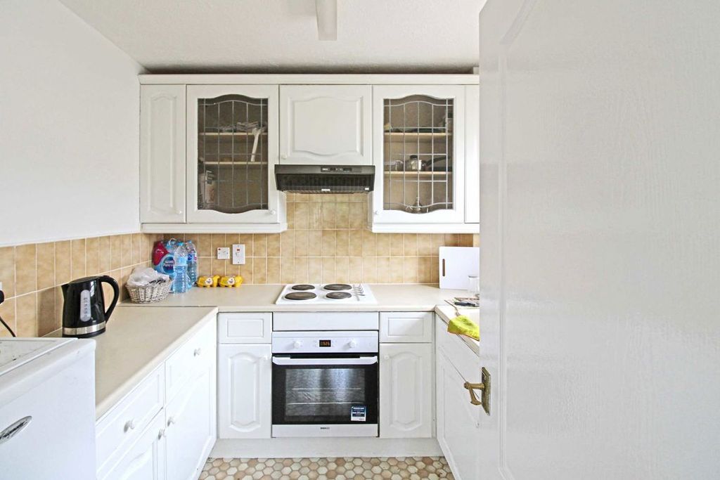 Property photo 2 of 2