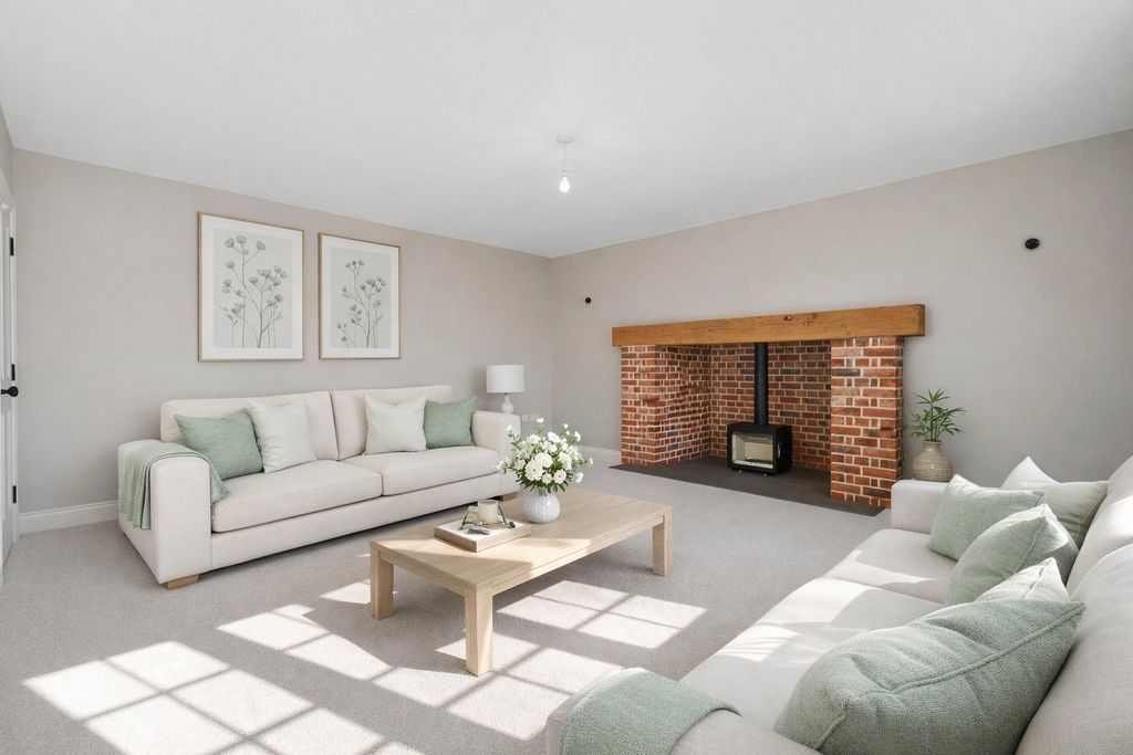 Property photo 2 of 20 Picture No. 27