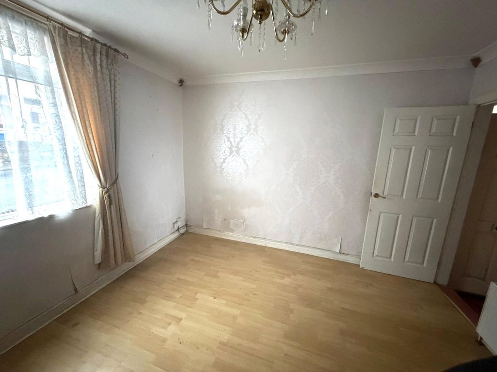 Property photo 2 of 9 Picture No. 02