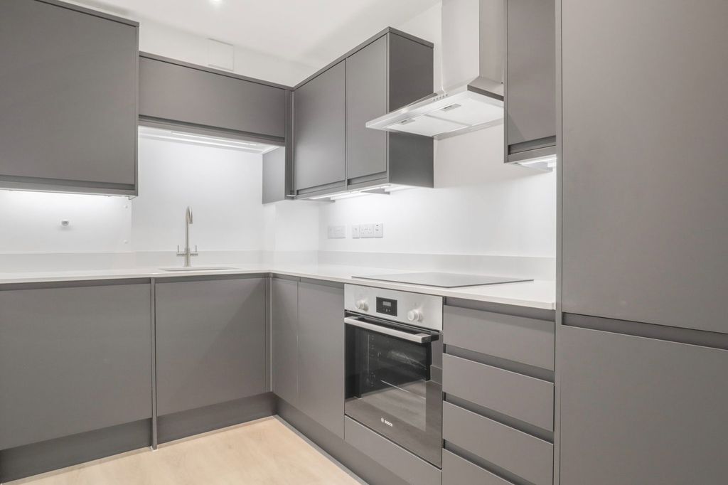 Additional image 4 of 1 bed flat for saleBrandon Parade, Leamington Spa CV32