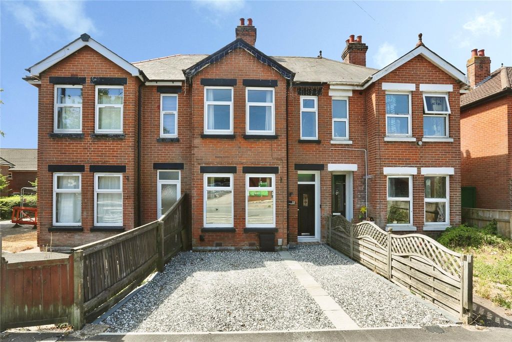 Property photo 1 of 19 Picture No. 32