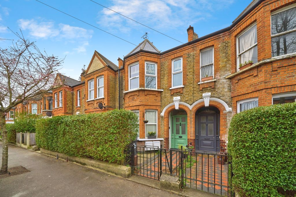 Property photo 2 of 12 Front View