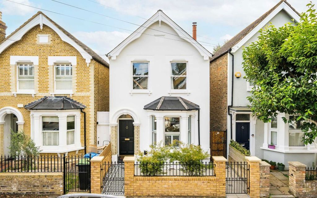 Property photo 1 of 15