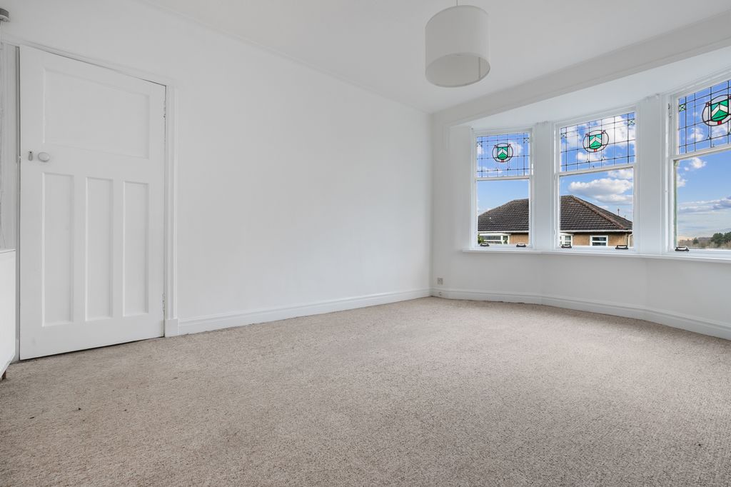 Property photo 3 of 26